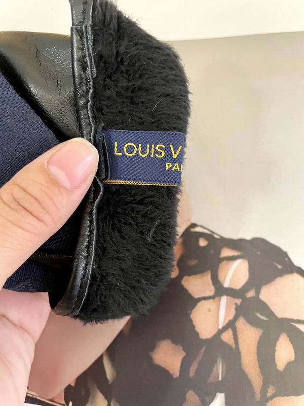 LV Gloves 73 (5)