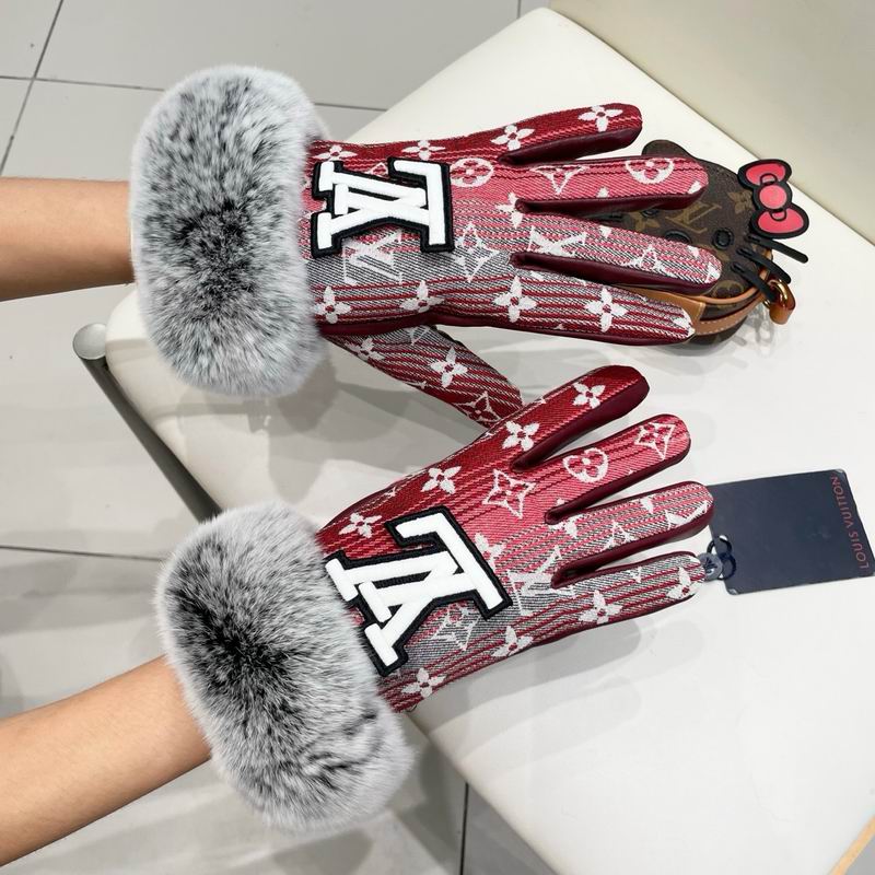 LV Gloves M L 57 (1)