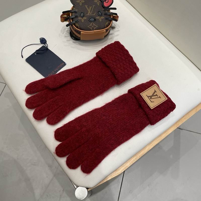LV Gloves hm (38)