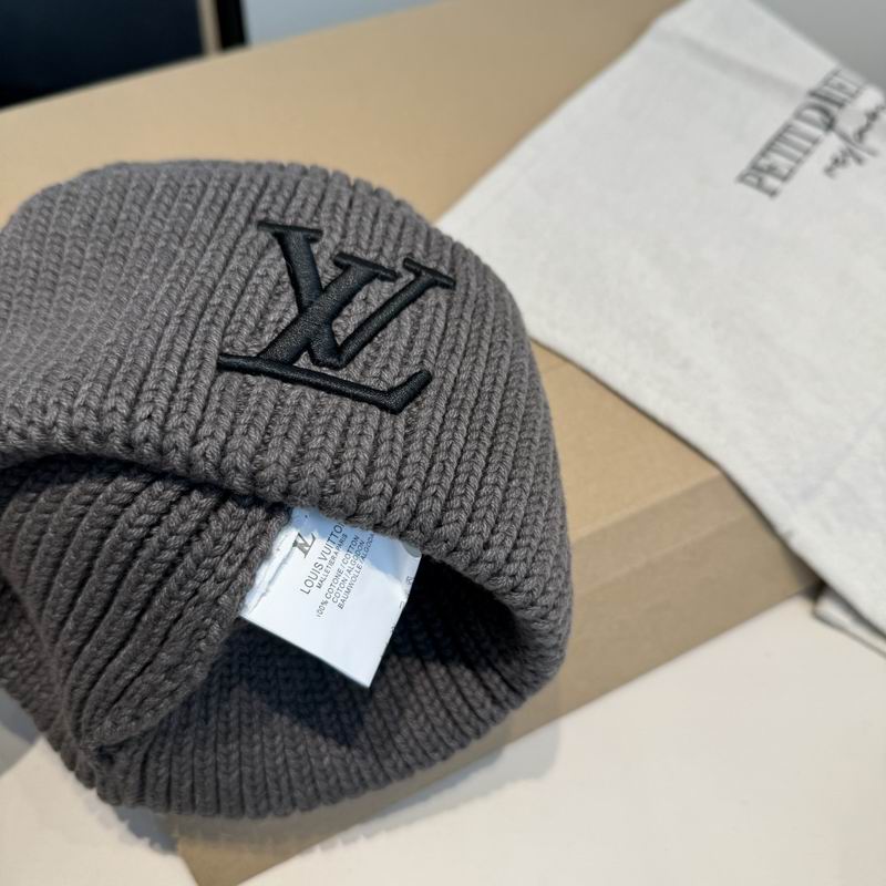 LV Hat (1431)