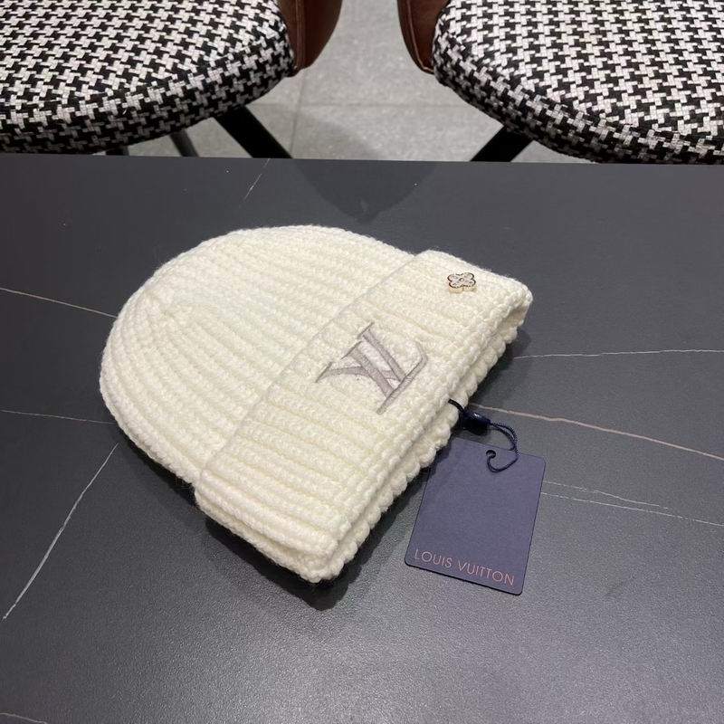 LV Hat (2134)