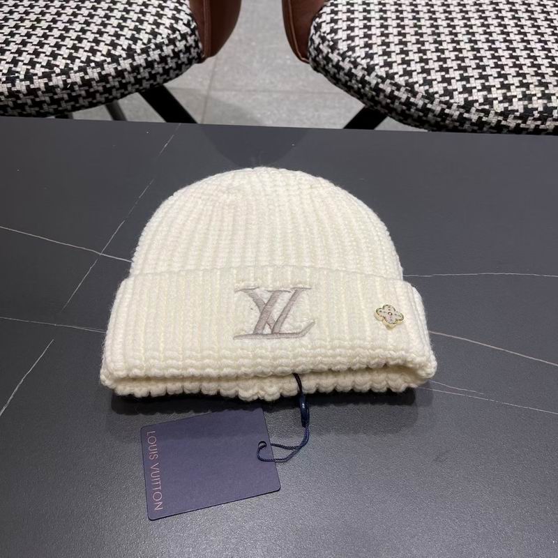 LV Hat (2136)