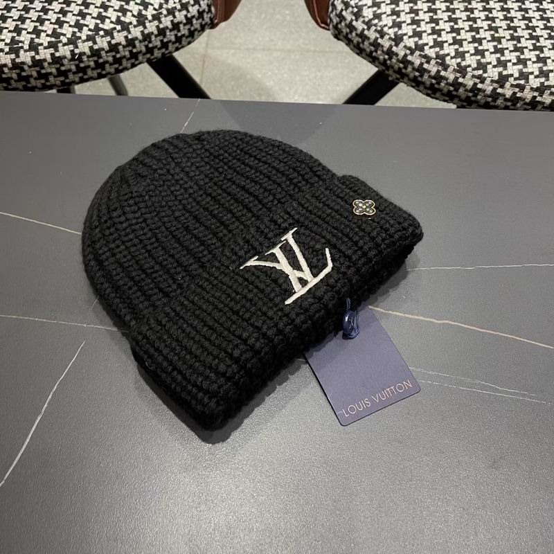 LV Hat (2143)