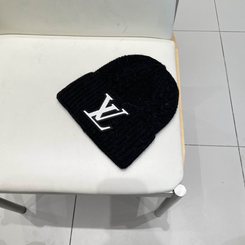 LV Hat (2777)