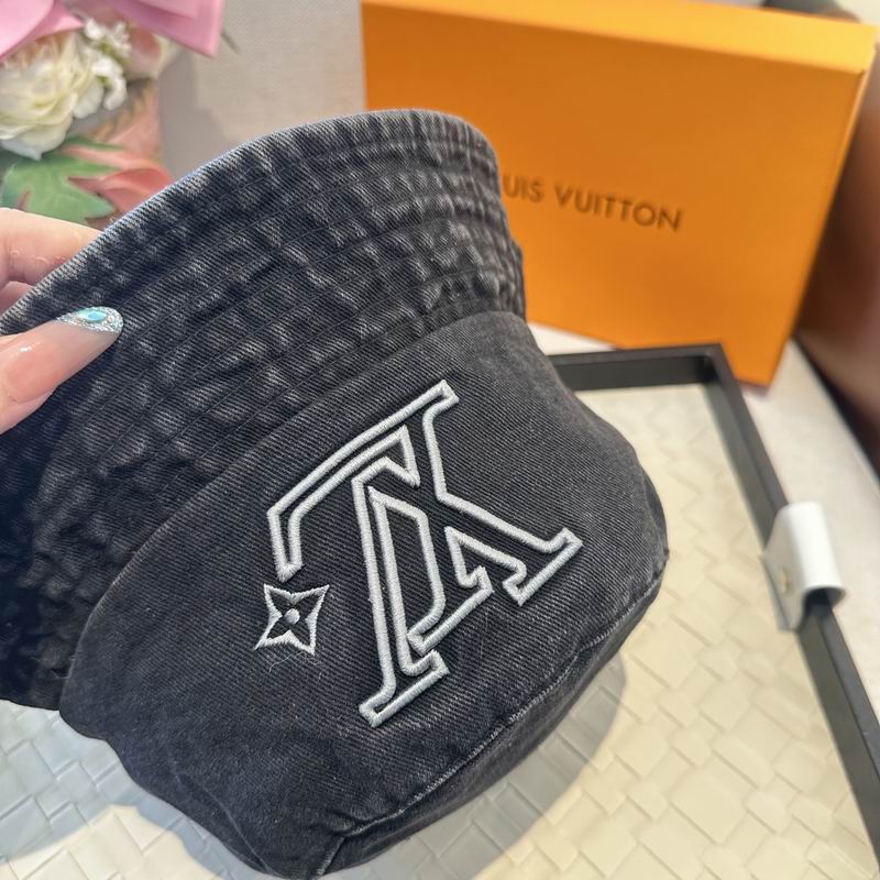 LV Hat (326)