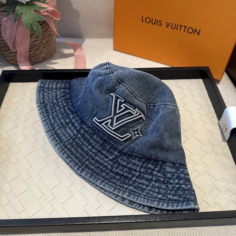 LV Hat (334)