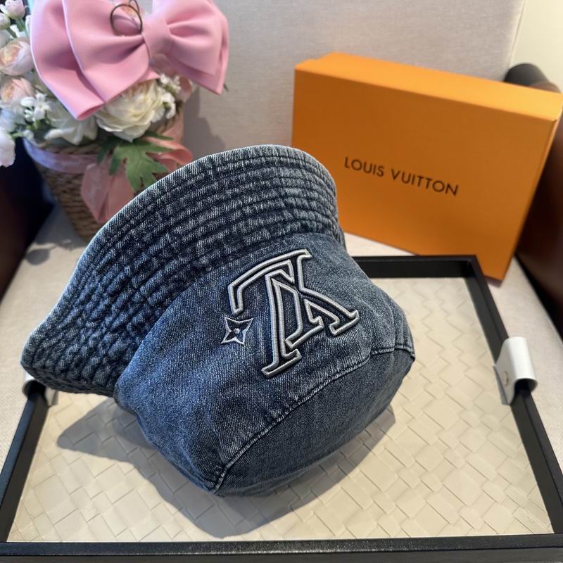 LV Hat (336)