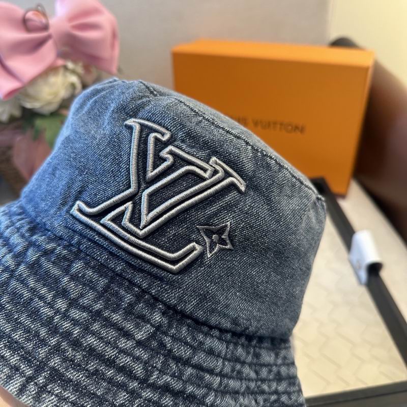 LV Hat (338)
