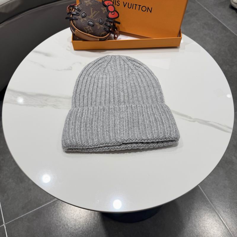 LV Hat (649)