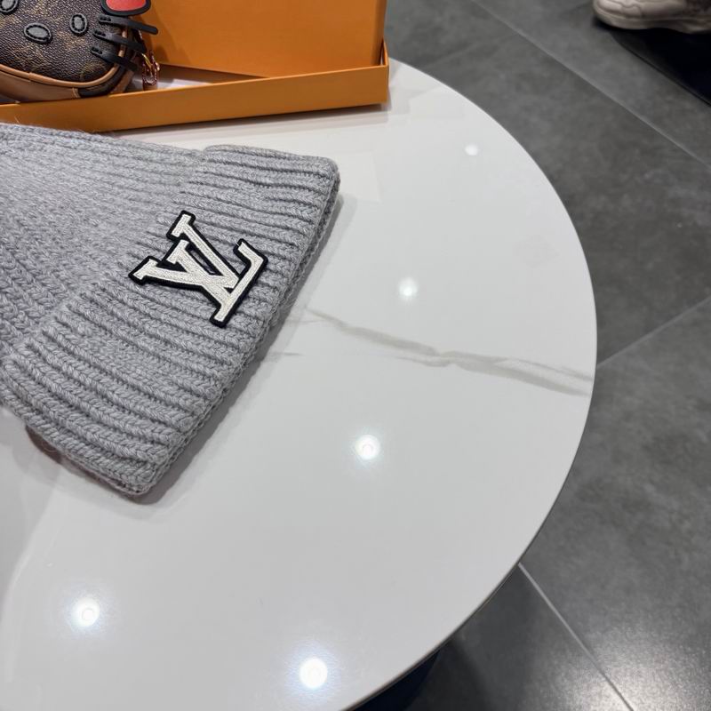 LV Hat (652)