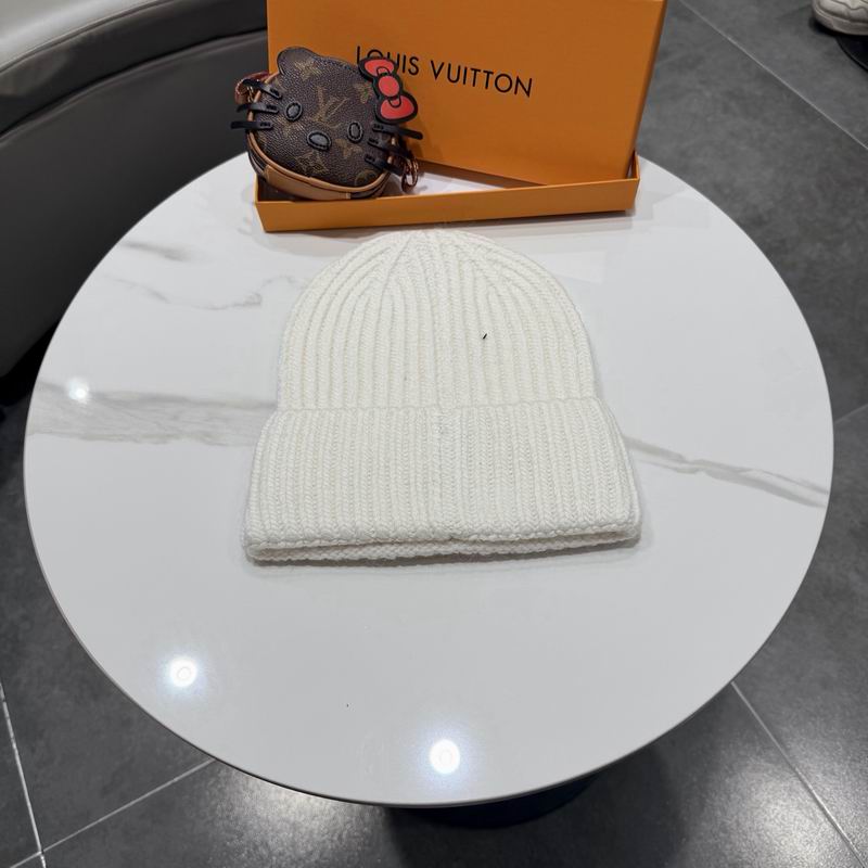 LV Hat (676)