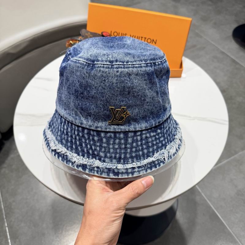 LV Hat (717)