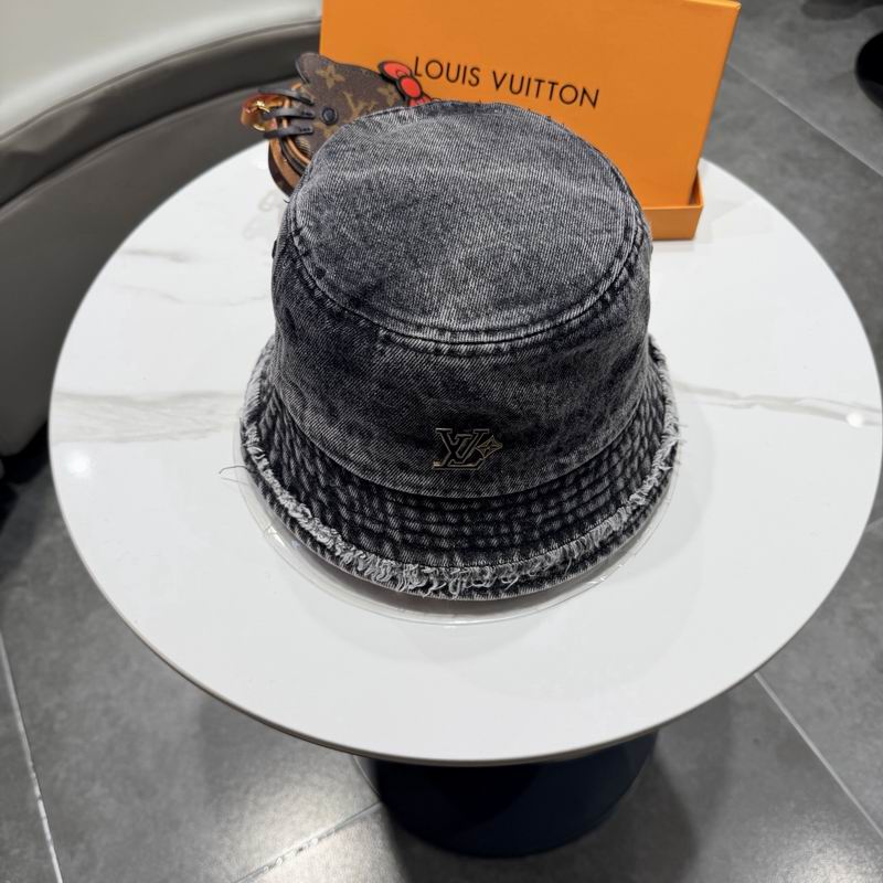 LV Hat (728)