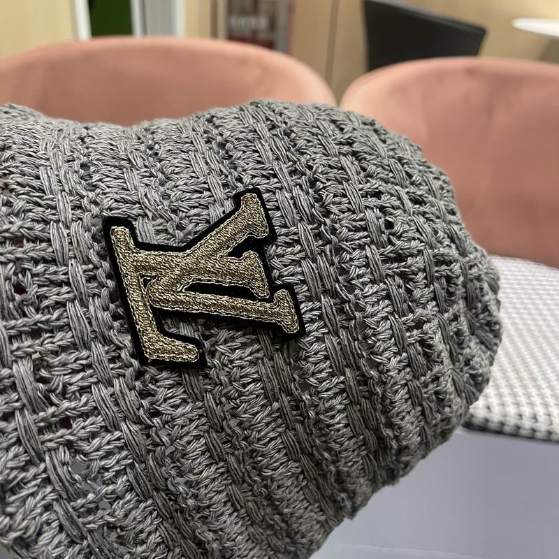 LV Hat (872)