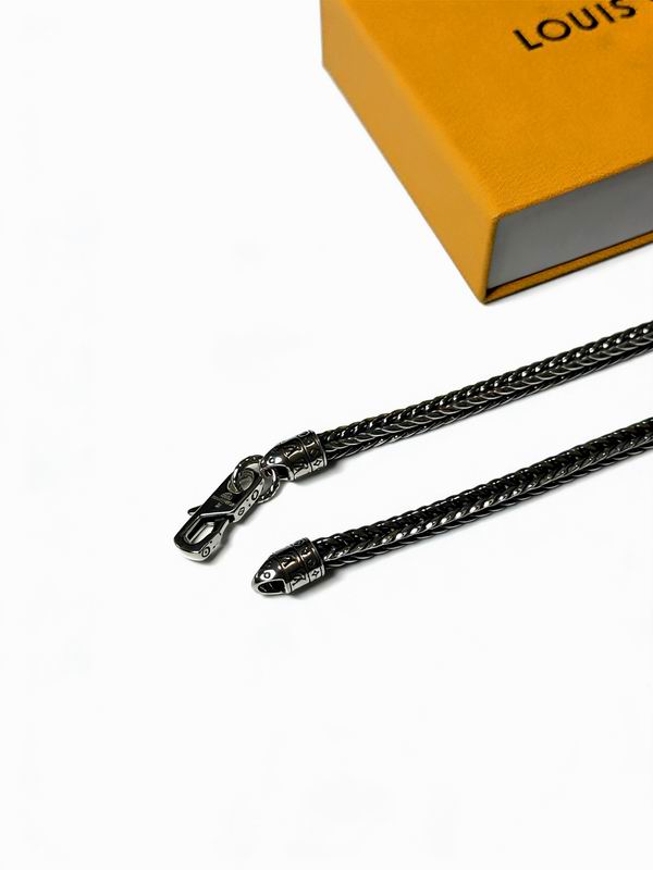 LV Necklace 01yxx259 (7)