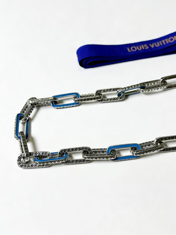 LV Necklace 01yxx262 (3)