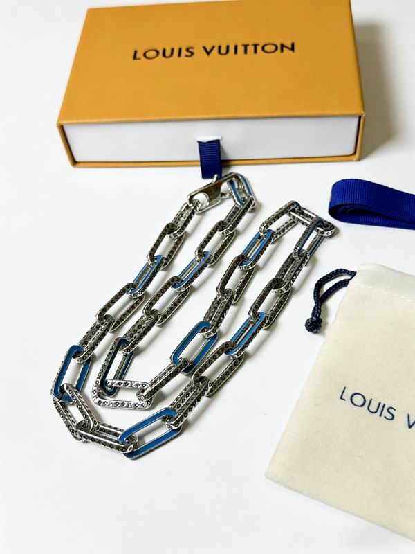 LV Necklace 01yxx262 (4)