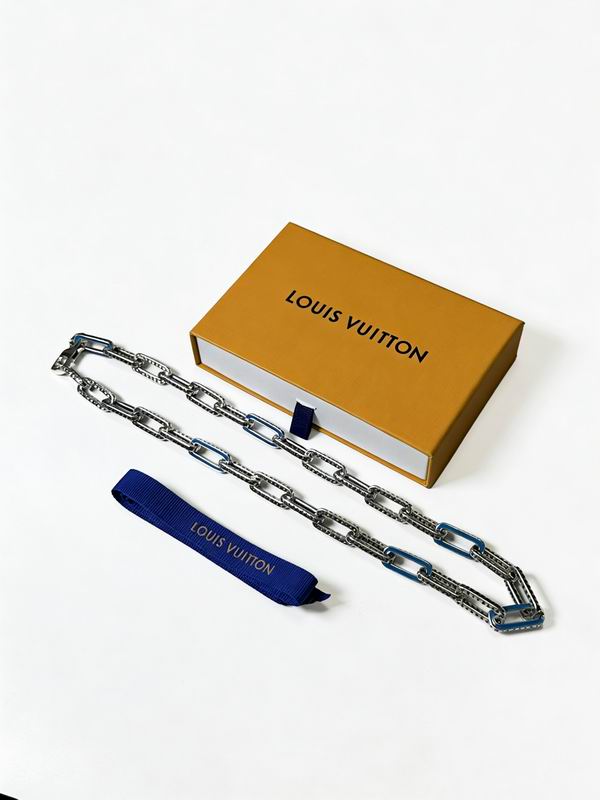 LV Necklace 01yxx262 (5)