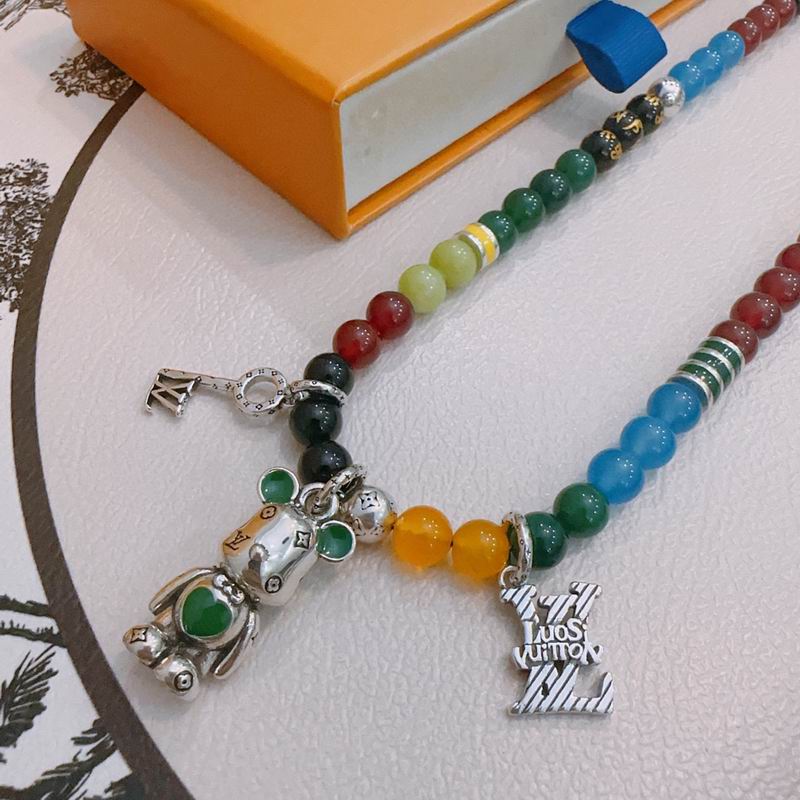 LV Necklace 01yxx265 (4)