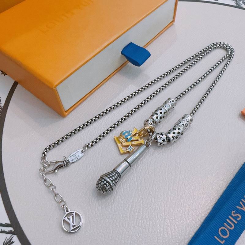LV Necklace 01yxx266 (3)