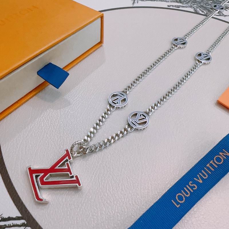 LV Necklace 01yxx269 (3)