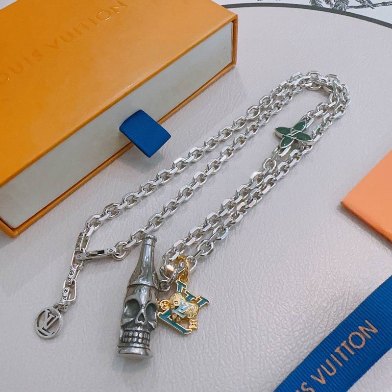LV Necklace 01yxx270 (2)