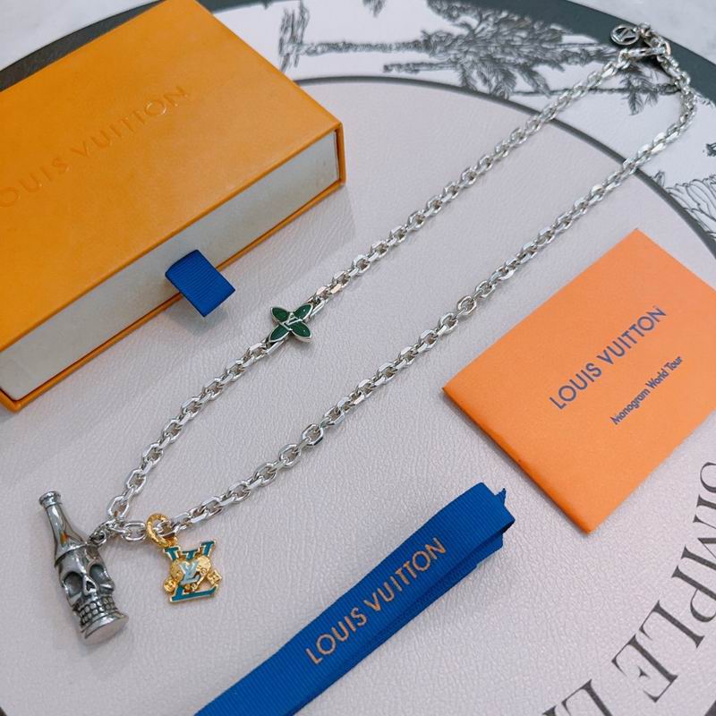 LV Necklace 01yxx270 (3)