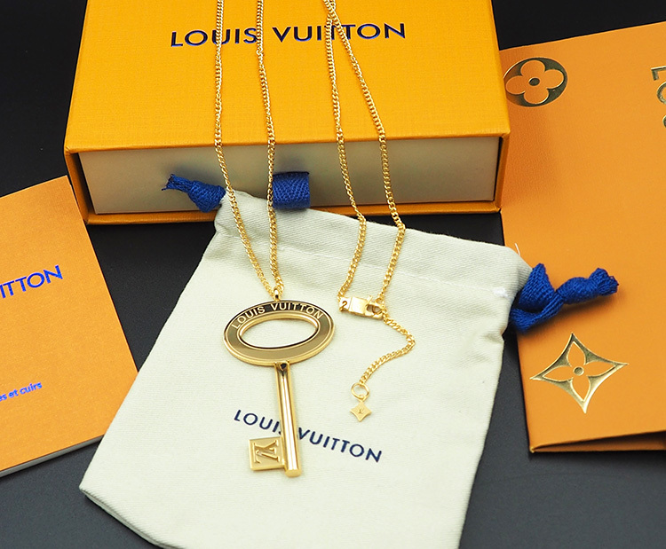 LV Necklace 01yxx278 (4)