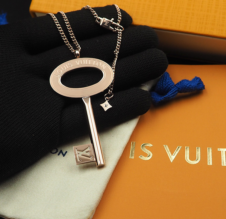 LV Necklace 01yxx278 (7)