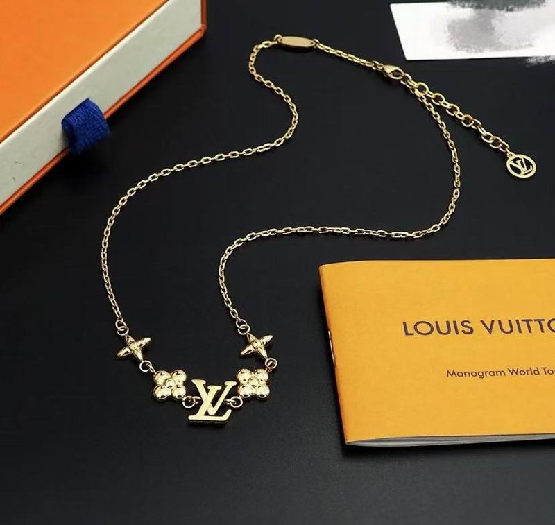 LV Necklace 01yxx290 (4)