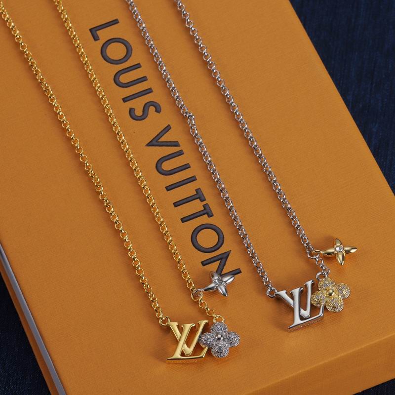 LV Necklace 01yxx292 (5)