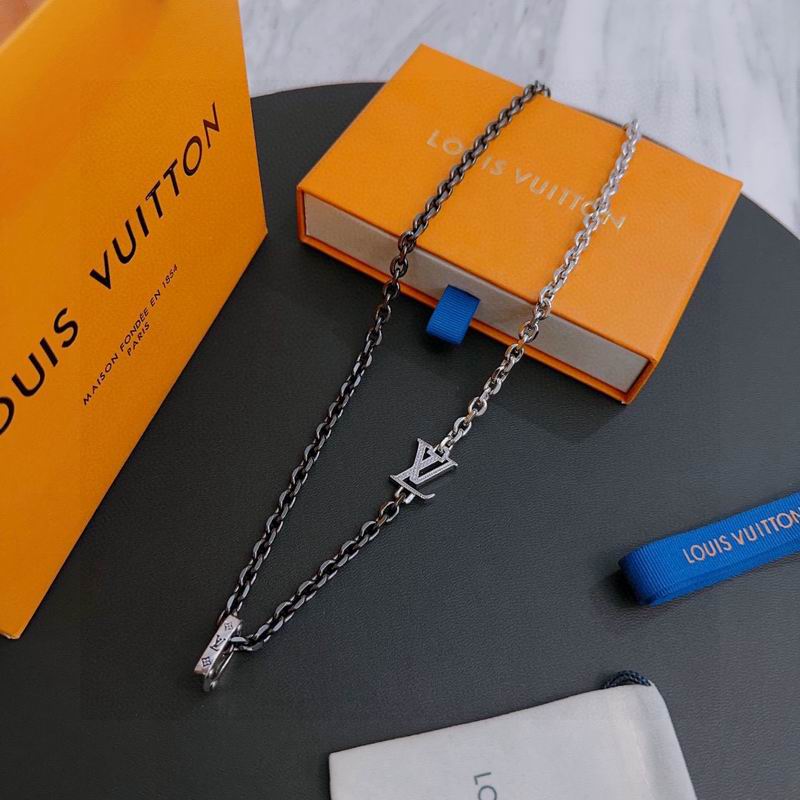 LV Necklace 01yxx305 (6)