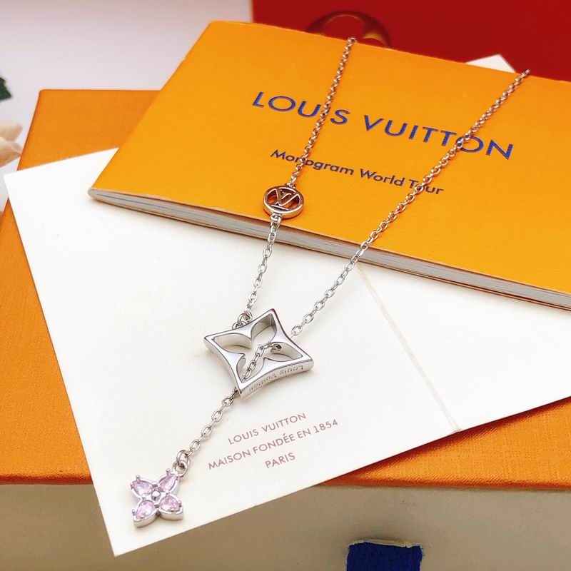 LV Necklace 01yxx309 (2)