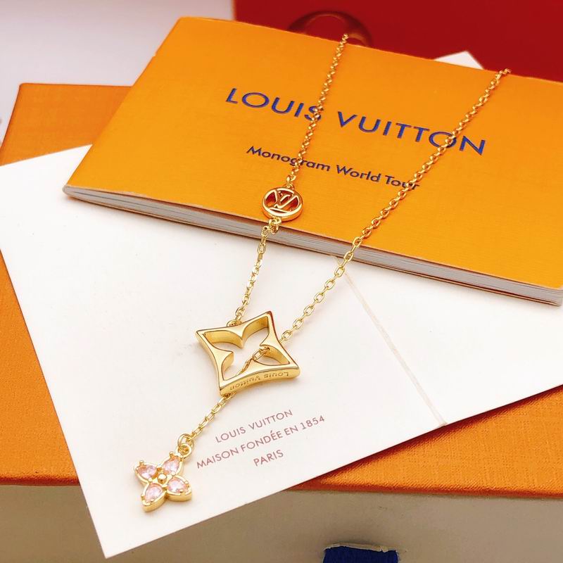 LV Necklace 01yxx309 (3)