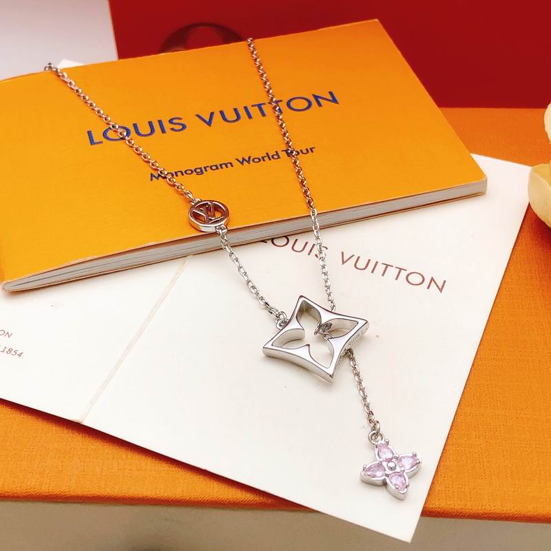 LV Necklace 01yxx309 (4)