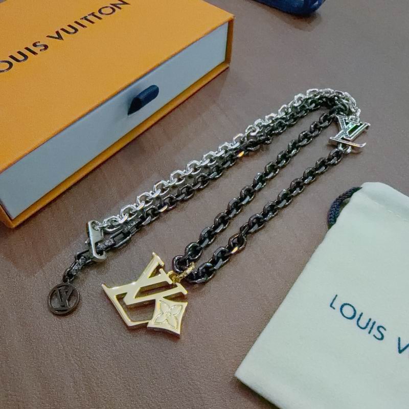 LV Necklace 11yxx102 (3)