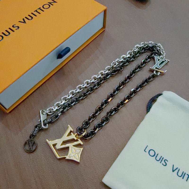 LV Necklace 11yxx102 (4)