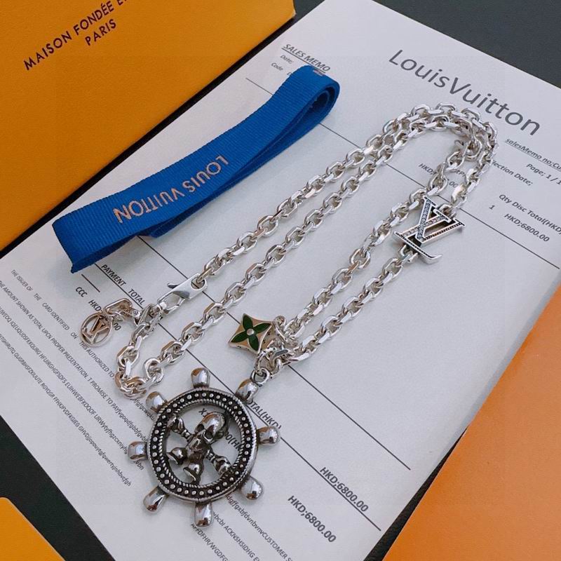 LV Necklace 11yxx106 (2)