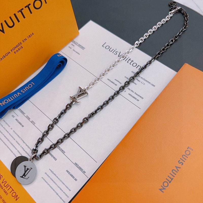 LV Necklace 11yxx109 (6)