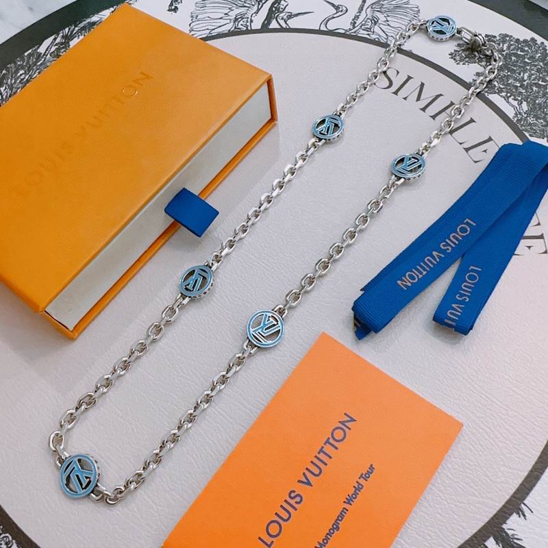 LV Necklace 11yxx113 (4)