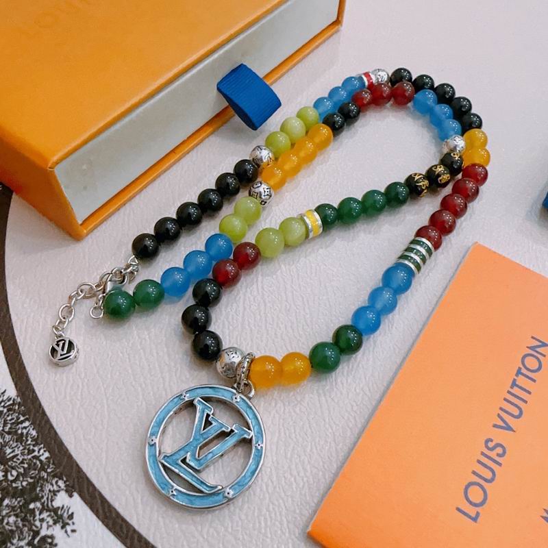 LV Necklace 11yxx114 (6)
