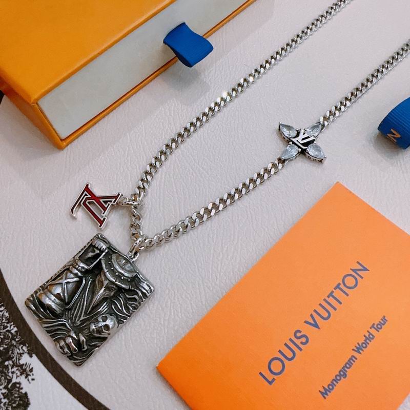 LV Necklace 11yxx117 (3)
