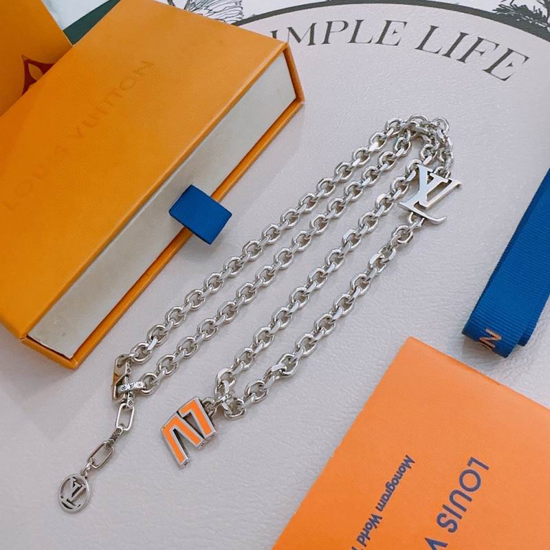LV Necklace 11yxx120 (6)