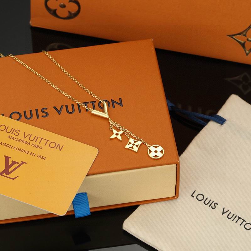 LV Necklace 11yxx122 (2)
