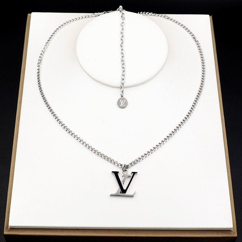 LV Necklace 11yxx134 (12)
