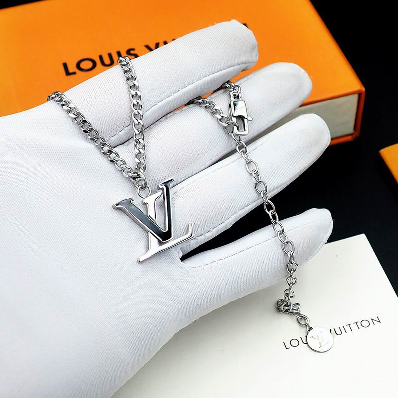 LV Necklace 11yxx134 (14)