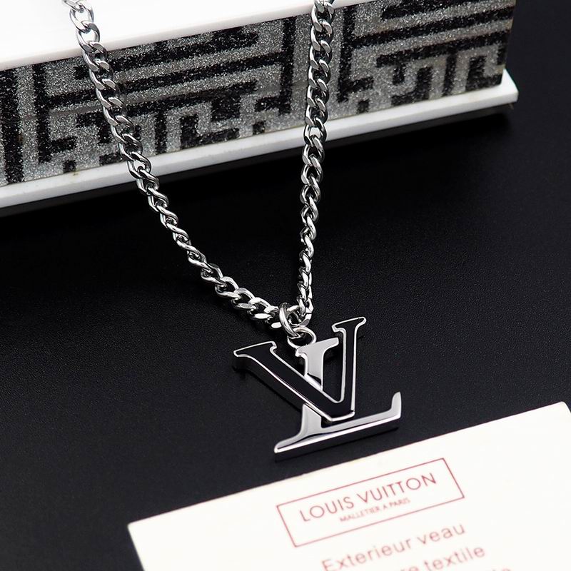 LV Necklace 11yxx134 (16)