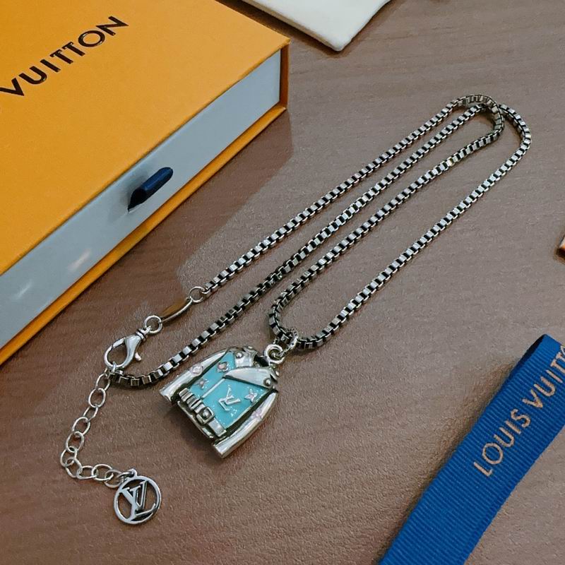LV Necklace 11yxx138 (4)