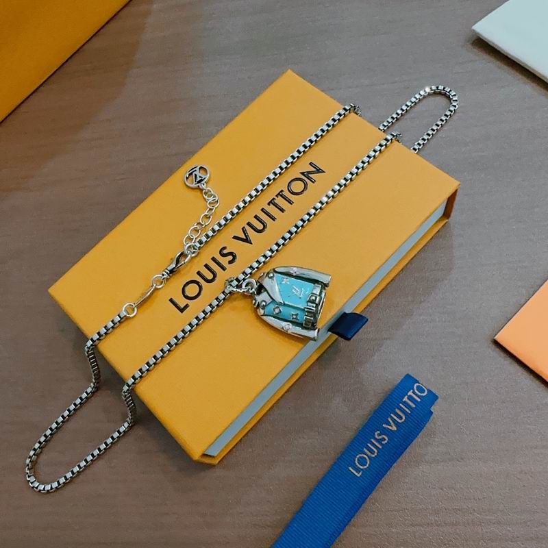 LV Necklace 11yxx138 (5)