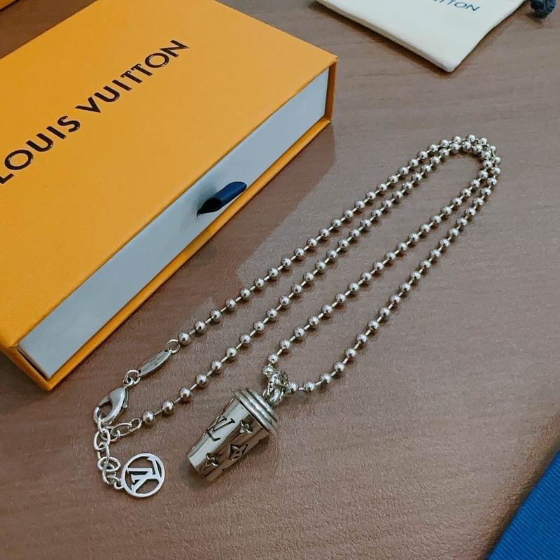LV Necklace 11yxx140 (3)